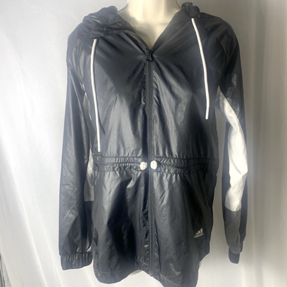 Adidas Black windbreaker with mesh lining and hood. Brand new without ta… - Picture 2 of 10